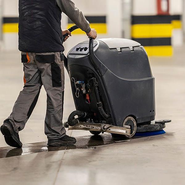 Comment maintenir un parking d’entreprise propre et impeccable ?
